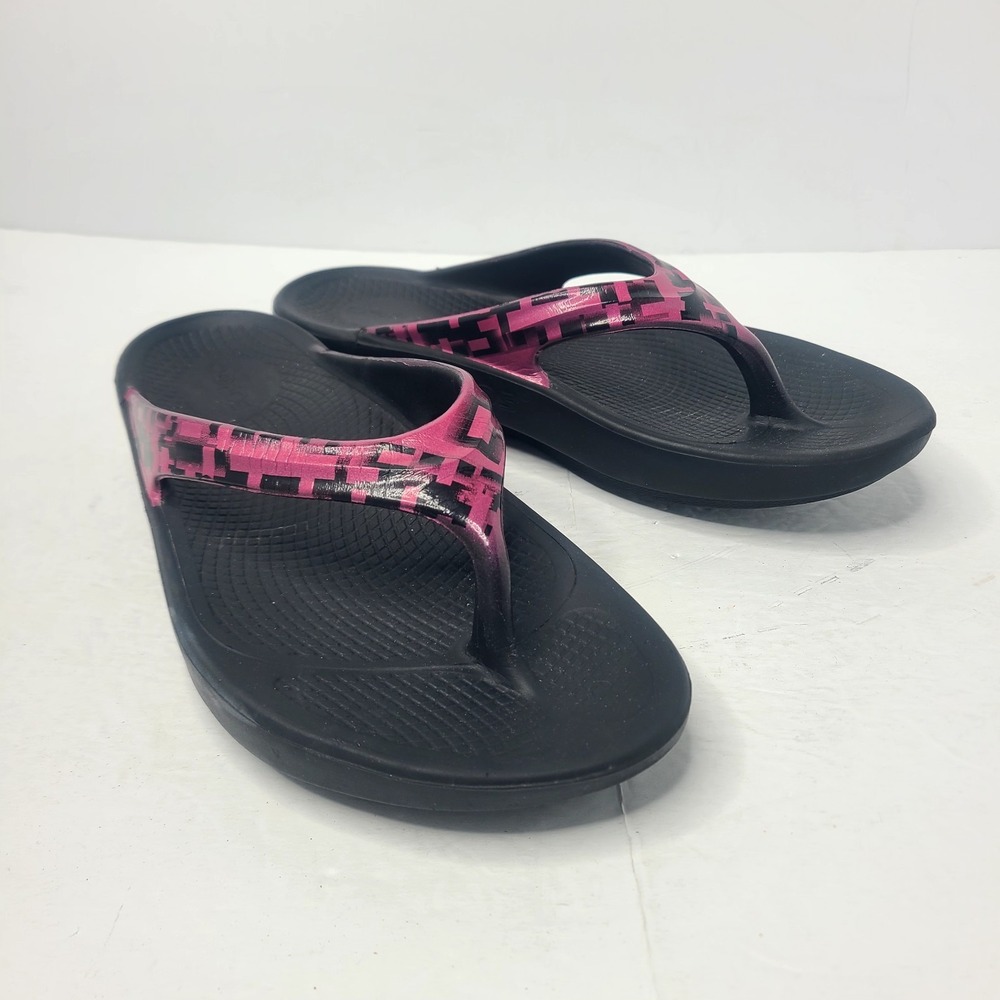 OOFOS OOlala Geo Pink Recovery Comfort Thong Sandals Women 8 39